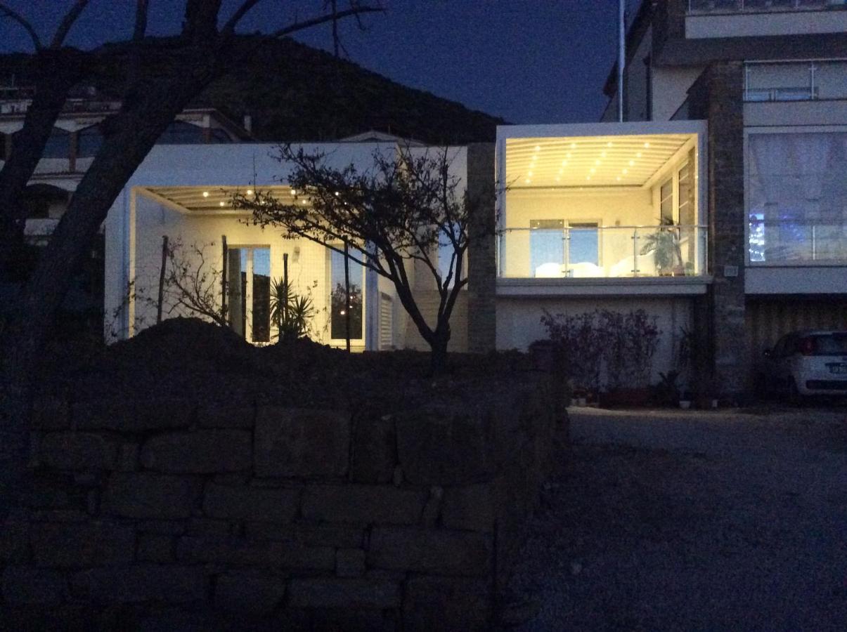 Laris Bed & Breakfast Castellabate Bagian luar foto