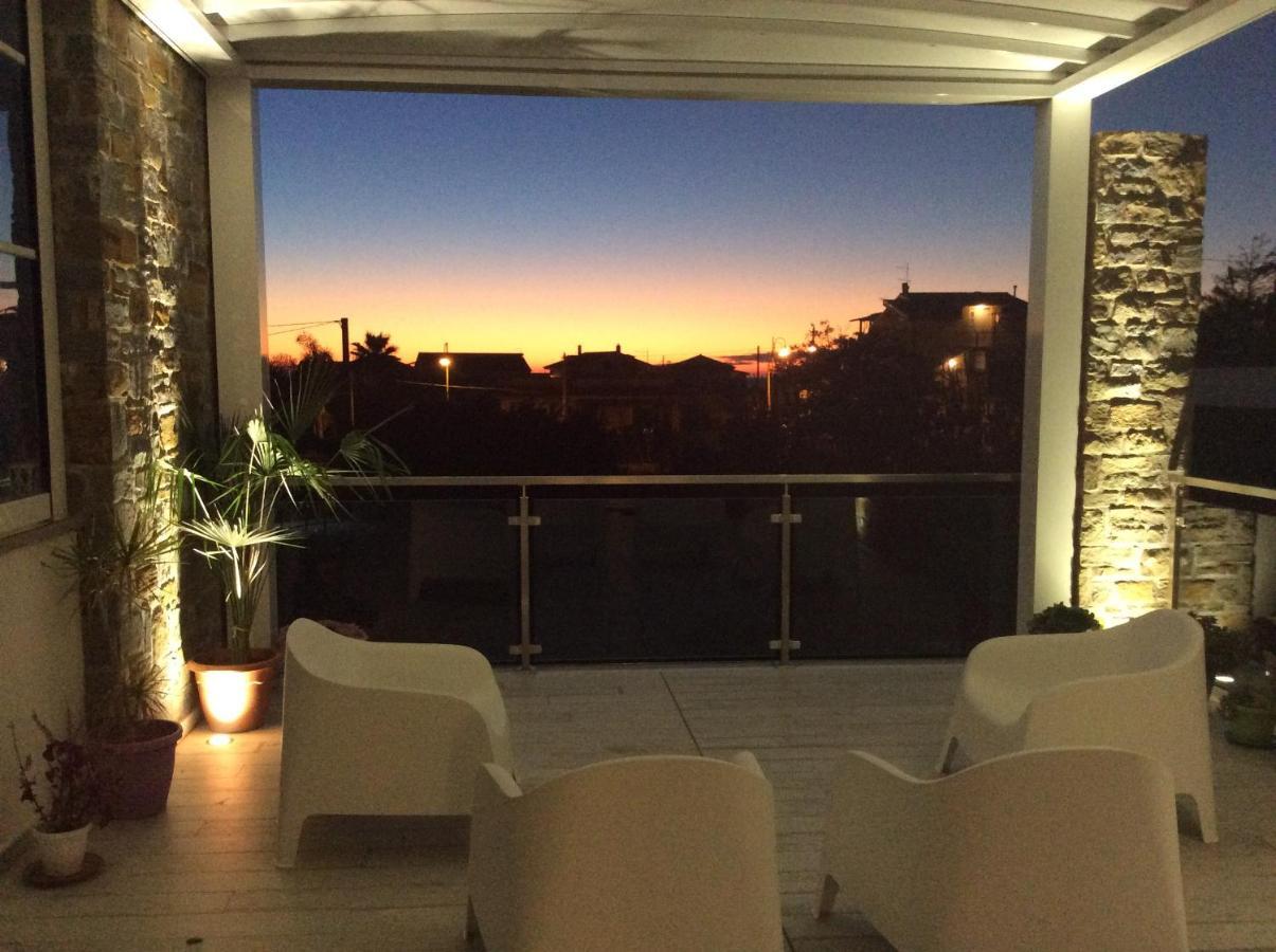 Laris Bed & Breakfast Castellabate Bagian luar foto