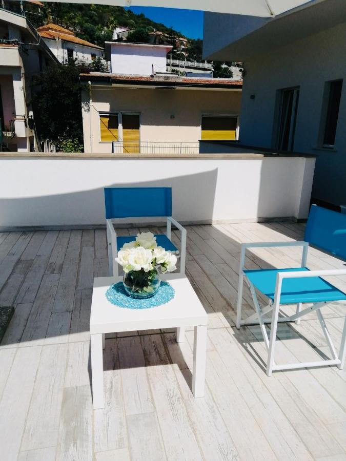 Laris Bed & Breakfast Castellabate Bagian luar foto
